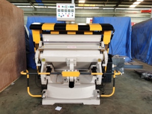 Máy Cắt Khuôn Và Tạo Nếp ML-1100JR Có Chức Năng Làm Nóng - Product Image 4