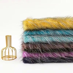 Commercio all'ingrosso 90mm Pile <span class=keywords><strong>pelliccia</strong></span> Faux fagiano colorato Grizzly artigianato <span class=keywords><strong>pelliccia</strong></span> di mosca materiale per giocattoli abbigliamento collari costumi Cosplay - Product Image 6