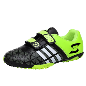 Chaussures de football Unlace de qualité supérieure pour enfants Design à cheville basse pour la saison d'été et d'hiver - Product Image 3