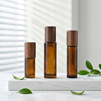 Botol Roll-On Kaca 30ml Stok Langsung Pabrik, Tutup Bambu, Tutup Aluminium Baja, Botol Minyak Esensial untuk Kosmetik dengan Cetakan Semprot