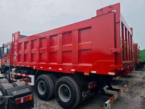 Самосвал SHACMAN 6x4 для перевозки неплотного материала с усиленными боковыми рельсами - Product Image 6