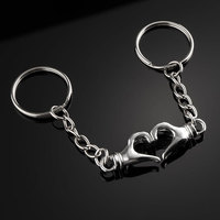 2026 Metalen Magnetische Koppel Sleutelhanger Afneembaar Hart Handen Design met Micro Magneten Perfect Valentijnscadeau voor Partners