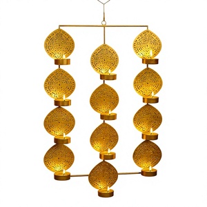 Porte-bougie en laiton avec un design ajouré complexe, résistant à la chaleur, décoration d'intérieur - Product Image 6
