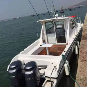 Barco de cabina de fibra de vidrio de 31 pies para pesca familiar - Product Image 1