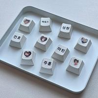 Porte-clés LED carré personnalisé au design créatif, en acrylique, motif dessin animé mignon, avec fonction clicker anti-stress, étanche, impression en relief