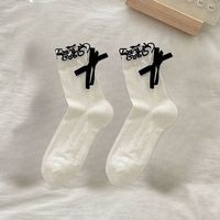 Vente en gros Robe grise blanche avec nœud Design personnalisé Crew New Style Fashion Girls Cute Oem Ruffle Women Socks