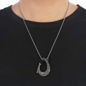 Yunnique – collier avec pendentif en acier inoxydable pour hommes, style viking, design géométrique, bijoux cadeau - Product Image 4