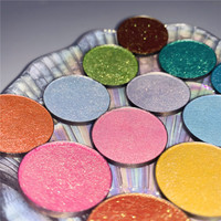 Palette de 42 fards à paupières changeants de couleur, poudre pressée duo chrome, maquillage scintillant pour les yeux avec étui magnétique
