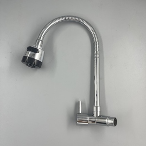 <span class=keywords><strong>Robinet</strong></span> <span class=keywords><strong>de</strong></span> cuisine moderne à eau froide à poignée unique avec douchette extractible rotative à 360 degrés, finition chromée, mural, pour le Brésil - Product Image 1
