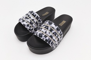 STK88S1-2 Sandals Women High Heel <strong>Leopard</strong> Grain Shining Diamond Outdoor Luxury Fashion <strong>slippers</strong> Thick Sole PVC Lady Slides - Product Image 5