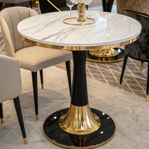 <span class=keywords><strong>Table</strong></span> de <span class=keywords><strong>bistrot</strong></span> classique de style français avec plateau rond en <span class=keywords><strong>marbre</strong></span> et base en <span class=keywords><strong>fonte</strong></span> à quatre pieds pour café et restaurant - Product Image 3