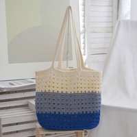 Sac de plage tressé à la main, style estival frais, grande capacité, à bandoulière, avec contraste de couleurs et deux ouvertures, idéal pour les vacances