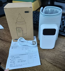 Calentador de Biberones Portátil con Pantalla Digital, Recargable por USB, Cuerpo de Plástico 37-55 ° Control de Temperatura C - Product Image 2