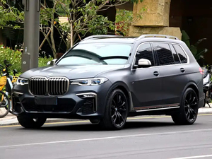 Voitures d'occasion à l'exportation : BMW X7 xDrive M50i Dark Shadow 2020, moteur V8 N63 4.4T, SUV pleine grandeur, véhicule de luxe d'occasion - Product Image 4