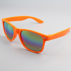 Vente en gros Lunettes de soleil personnalisées arc-en-ciel Cool Party Tint Mirror Lens OEM Jaune Noir/Blanc Plastique Bleu Rouge Soleil Vert Violet PC - Product Image 2