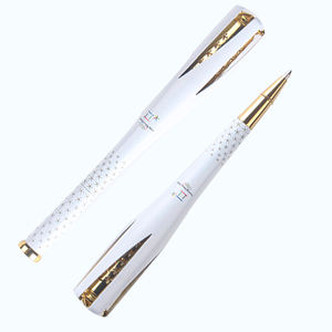 Stylo bille luxueux en métal en forme de torche avec logo personnalisé - Product Image 1