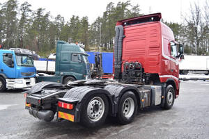Camion à benne HOWO d'occasion FH12 6x4 Diesel avec caméra arrière et conduite à gauche - Product Image 5