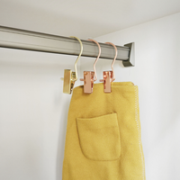 Portable Multifonction Métal Unique Clip Ménage Gain De Place Chapeau Serviette Chaussette Pantalon Clips Cintres En Métal