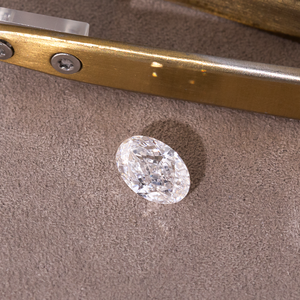 เครื่องประดับเพชร CVD ขายส่ง 2 กะรัต รูปทรงวงรี สี D ความสะอาด VVS2 พร้อมตัวเรือนเพชร CVD ราคาขายส่ง - Product Image 3