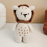 Adorable poupée animal en crochet faite à la main, éléphant, lion, lapin tricoté, jouet pour nouveau-né, cadeau de naissance, peluche douce en fil.