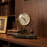 Horloge de bureau vintage en métal, silencieuse, à quartz, analogique, ornementée, décorative, pour salon