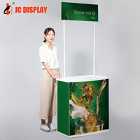 Comptoir d'exposition portable pliable en PP rétractable, installation sans outil pour les centres de congrès