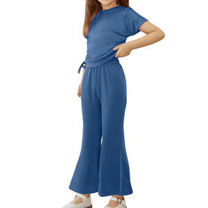 Pantalon léger pour filles avec tissu infroissable et taille extensible pour un confort en déplacement pendant les vacances en famille - Product Image 3