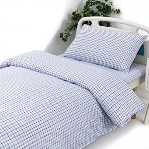 Parure de lit d'hôpital rayée en polycoton 3 pièces 130*70 densité tissu pour chambre de patient et salle de soins - Product Image 2