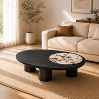 Table basse ovale moderne et écologique avec plateau en bois noir et accent en marbre pour le mobilier de salon