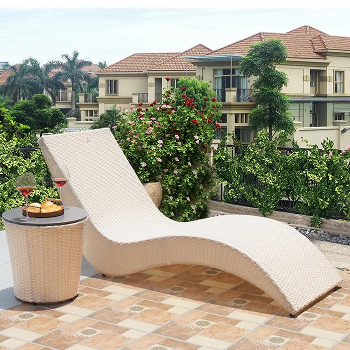 Bahçe havuz başı Rattan açık şezlong salon mobilyası veranda şezlong plaj şezlong güneş şezlong