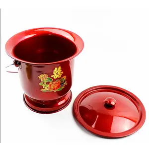 [Factory wholesale] Festive supplies children's small toilet wedding nostalgic old-fashioned red enamel spittoon
