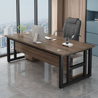 Bureau d'ordinateur de bureau simple et élégant pour les employés, les gestionnaires et les superviseurs