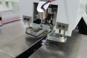 Machine de perforation automatique pour circuits imprimés flexibles (FPC) – Perforateur CCD haute précision - Product Image 4