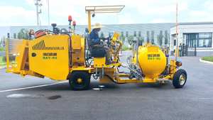 Machine de marquage routier autopropulsée à deux composants, équipement de marquage au sol par pulvérisation à froid - Product Image 2