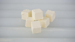 Affettatrice e Cubettatrice per Salsiccia, Spam, Carne in Scatola, Tofu, Mozzarella, Camembert, Formaggio e Latte - Product Image 3