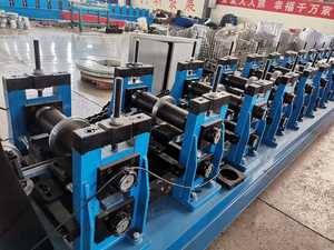 درابزين قناة فولاذية أوتوماتيكية C U للبيع دليل سكة حديدية - Product Image 4