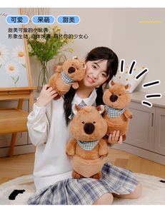 HY198 doux quokka en peluche câlin quokka en peluche avec foulards à carreaux adorable jouet en peluche quokka cadeau pour enfants - Product Image 2