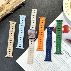 <span class=keywords><strong>Correa</strong></span> Magnética de Silicona <span class=keywords><strong>para</strong></span> <span class=keywords><strong>Apple</strong></span> <span class=keywords><strong>Watch</strong></span> Ultra <span class=keywords><strong>3</strong></span>, 40mm 44mm 46mm 45mm 49mm 42mm 41mm, Correas <span class=keywords><strong>para</strong></span> Brazalete IWatch 11 10 SE 9 8 7 6 - Product Image 2