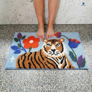 <span class=keywords><strong>Tapis</strong></span> <span class=keywords><strong>de</strong></span> <span class=keywords><strong>bain</strong></span> doux, absorbant l'eau et antidérapant, motif <span class=keywords><strong>tigre</strong></span> <span class=keywords><strong>de</strong></span> la série Cartoon, fabriqué à la machine, personnalisé OEM, Rurfalira LYH-85 - Product Image 3