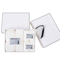 Ensemble de trois serviettes de bain imprimées 100 % coton, motif vintage mini, coffret cadeau, design boutique textile pour mariage