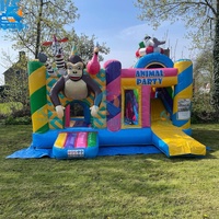 Château gonflable combiné le plus vendu pour une utilisation en intérieur/extérieur, matériau PVC, taille et couleur personnalisables, capacité de 5 personnes