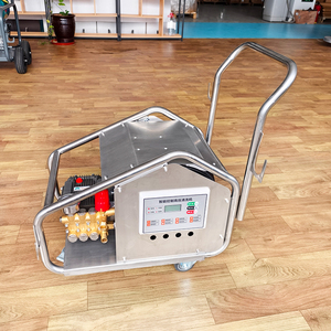 LC 140bar 12lpm 3kw Nueva bomba <span class=keywords><strong>de</strong></span> <span class=keywords><strong>lavado</strong></span> <span class=keywords><strong>de</strong></span> alta presión diésel extraíble <span class=keywords><strong>de</strong></span> alta calidad para <span class=keywords><strong>techo</strong></span> Pared Limpieza <span class=keywords><strong>de</strong></span> carreteras <span class=keywords><strong>Lavado</strong></span> <span class=keywords><strong>de</strong></span> autos - Product Image 3