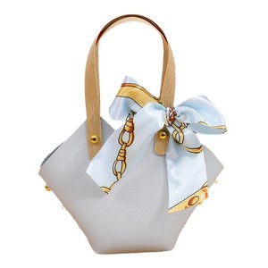 <span class=keywords><strong>Pochette</strong></span> Cadeau Mini en Cuir PU Tendance avec Ruban Décoratif – Sac à Bonbons Élégant pour Mariages et Fêtes – Offre Spéciale - Product Image 6