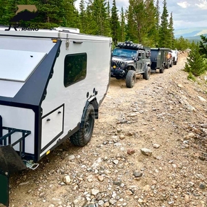 Remolque todoterreno Lux Pop Top Motorhomes China con Camper Pickup RV Caravan <span class=keywords><strong>para</strong></span> motocicletas - Product Image 1