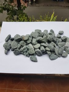 Galets en pierre broyeur colorée, 100 pièces, pierres naturelles, pour pavé et aménagement paysager paysager, support vert - Product Image 4