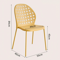 Chaise d'appoint empilable durable à dossier perforé en résine PP pour mobilier de cantine scolaire et universitaire