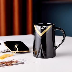 Taza <span class=keywords><strong>de</strong></span> Cerámica con <span class=keywords><strong>Diseño</strong></span> <span class=keywords><strong>de</strong></span> Birrete <span class=keywords><strong>de</strong></span> Doctorado o Licenciatura, Regalo <span class=keywords><strong>de</strong></span> Graduación, Alta Calidad, Resistente a Altas Temperaturas, <span class=keywords><strong>Diseño</strong></span> Moderno y Minimalista, con Tapa, Color JADE - Product Image 2
