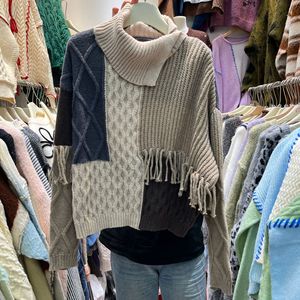 Maglione Invernale da Donna 2025 Nuovo Stile Coreano Casual con Collo Obliquo e Abbinamento di Colori - Product Image 3