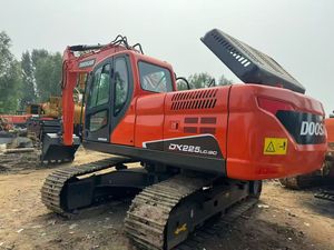 รถขุดตีนตะขาบมือสอง ปี 2020 ยี่ห้อ Doosan DX225LC จากเกาหลี น้ำหนัก 20 ตัน ระบบไฮดรอลิก 25 ตัน สำหรับประเทศซาอุดีอาระเบีย - Product Image 3