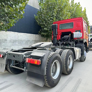 Camion trattore HOWO Prime Mover molto venduto con ruota di scorta e serbatoio carburante grande per percorsi interne africani remoti - Product Image 4